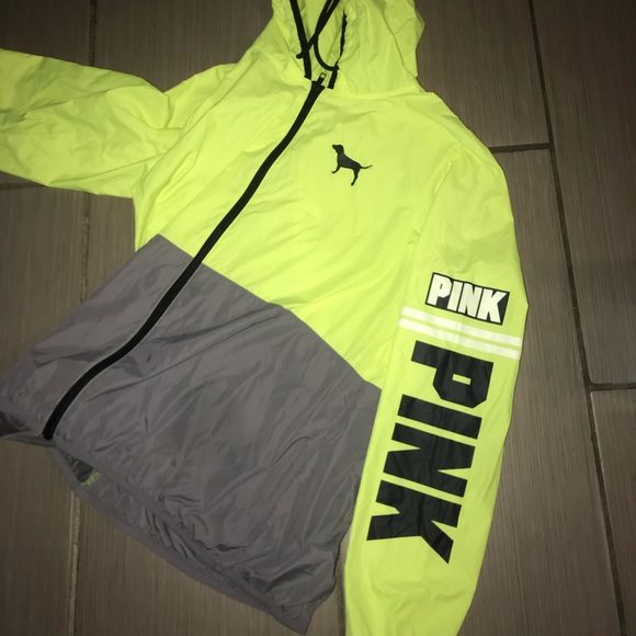 Victoria secret wind breaker - Picture 1 of 1